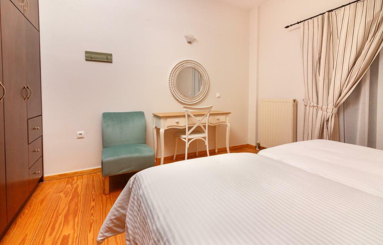 Agia MarinaCharming And Comfy Houseアパートメント エクステリア 写真