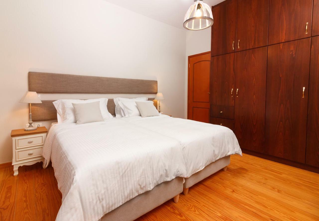 Agia MarinaCharming And Comfy Houseアパートメント エクステリア 写真