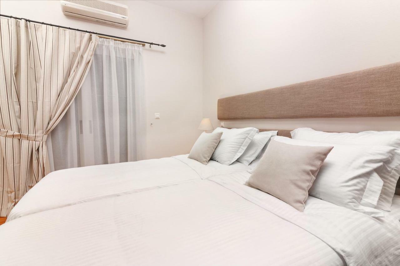 Agia MarinaCharming And Comfy Houseアパートメント エクステリア 写真