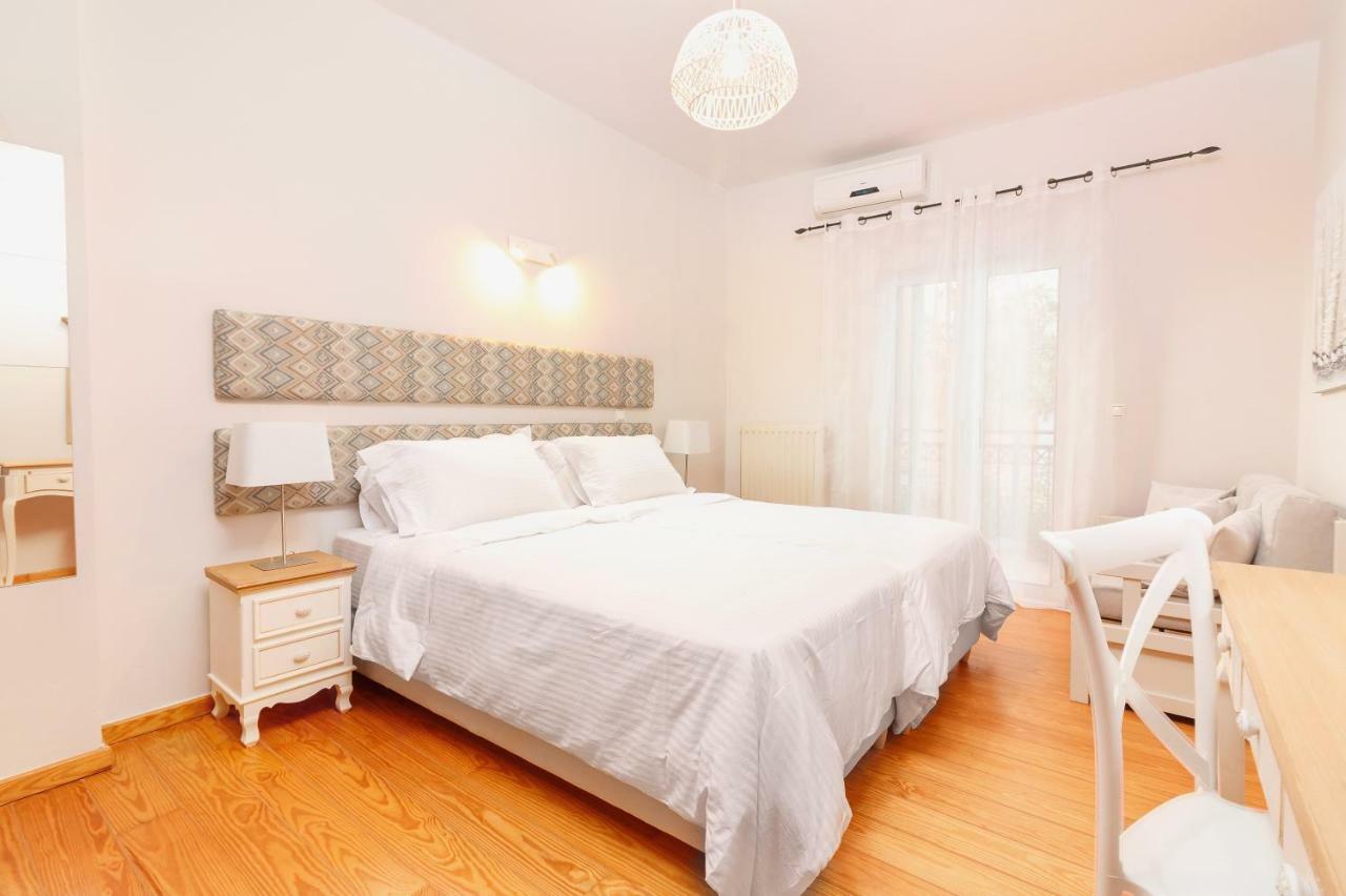 Agia MarinaCharming And Comfy Houseアパートメント エクステリア 写真